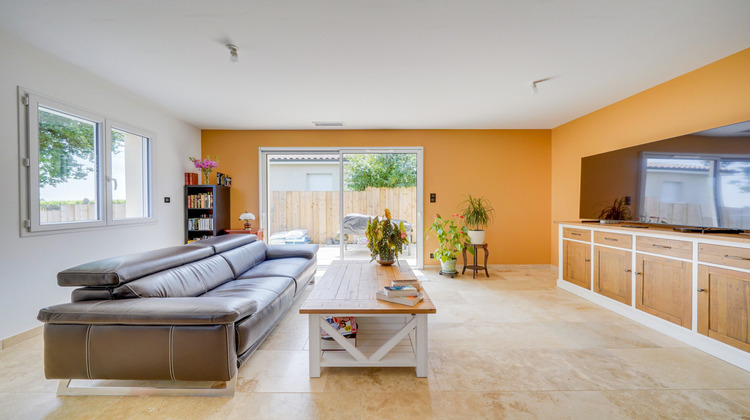 Ma-Cabane - Vente Maison Montlieu-la-Garde, 82 m²