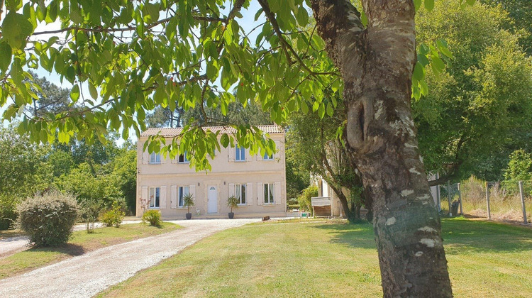 Ma-Cabane - Vente Maison Montlieu-la-Garde, 182 m²
