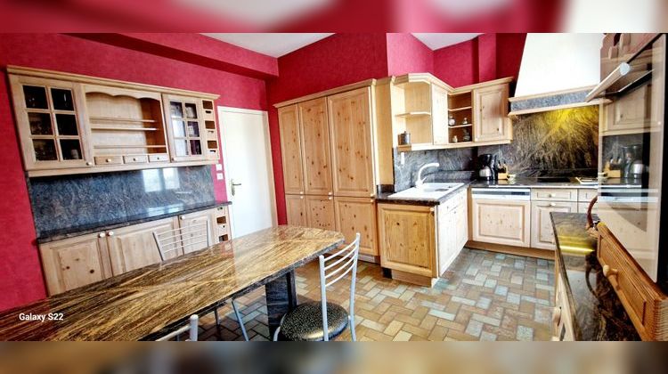 Ma-Cabane - Vente Maison MONTLUCON, 235 m²