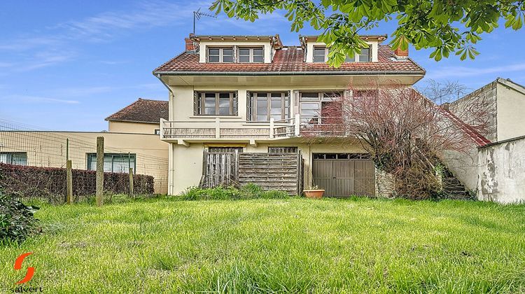 Ma-Cabane - Vente Maison MONTLUCON, 146 m²