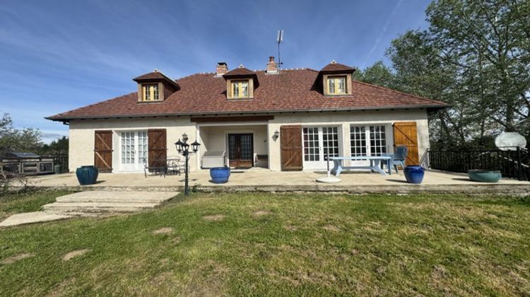 Ma-Cabane - Vente Maison Montluçon, 217 m²