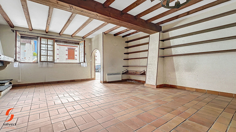 Ma-Cabane - Vente Maison MONTLUCON, 95 m²