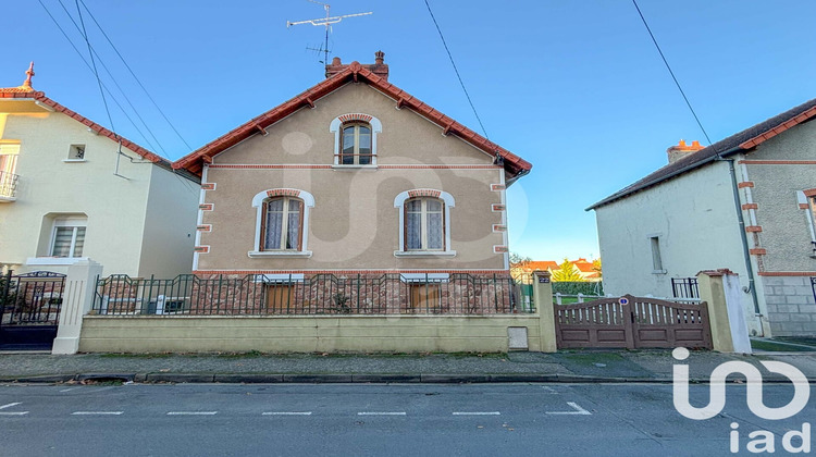 Ma-Cabane - Vente Maison Montluçon, 159 m²