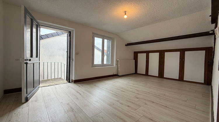 Ma-Cabane - Vente Maison MONTLUCON, 150 m²