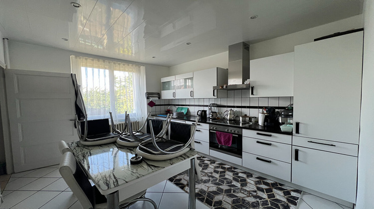 Ma-Cabane - Vente Maison MONTLUCON, 156 m²