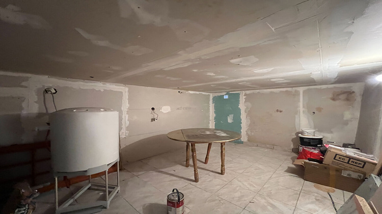 Ma-Cabane - Vente Maison MONTLUCON, 71 m²