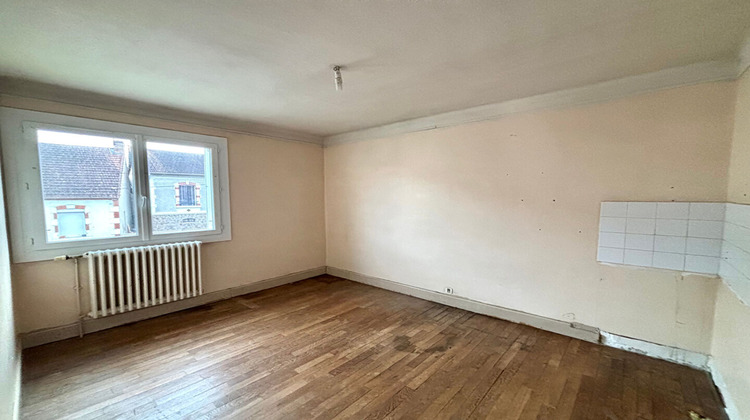 Ma-Cabane - Vente Maison MONTLUCON, 180 m²