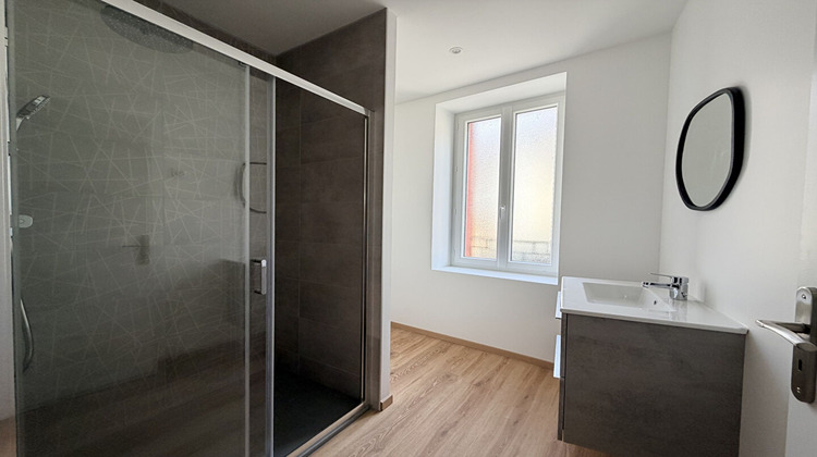 Ma-Cabane - Vente Maison MONTLUCON, 132 m²