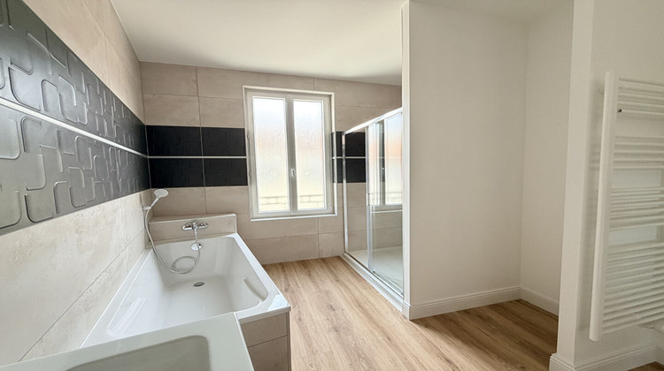 Ma-Cabane - Vente Maison MONTLUCON, 132 m²