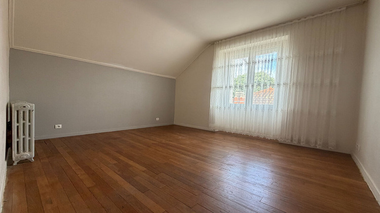 Ma-Cabane - Vente Maison MONTLUCON, 156 m²