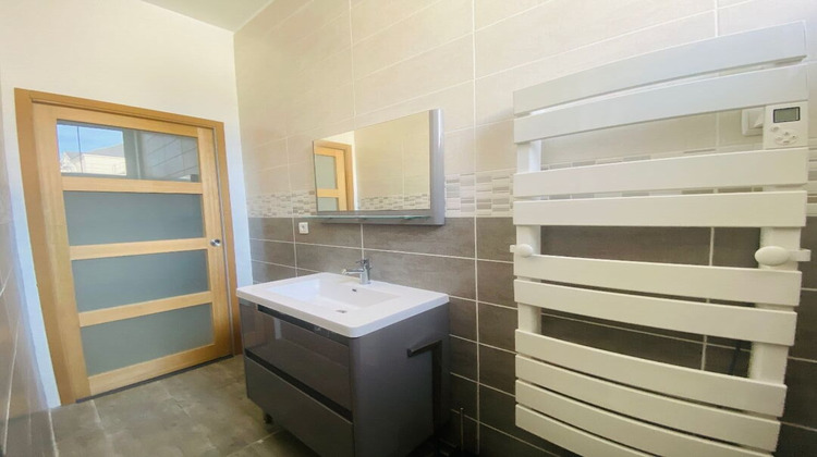 Ma-Cabane - Vente Maison MONTLUCON, 72 m²
