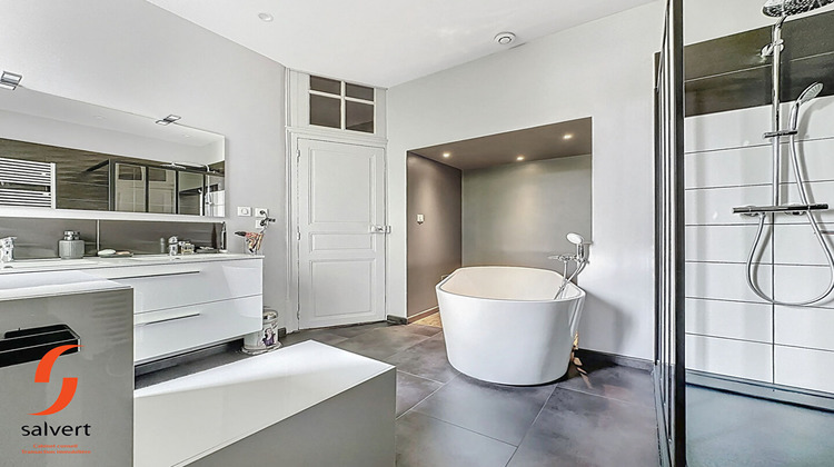Ma-Cabane - Vente Maison MONTLUCON, 243 m²