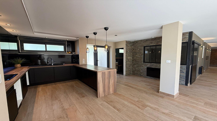 Ma-Cabane - Vente Maison MONTLUCON, 174 m²