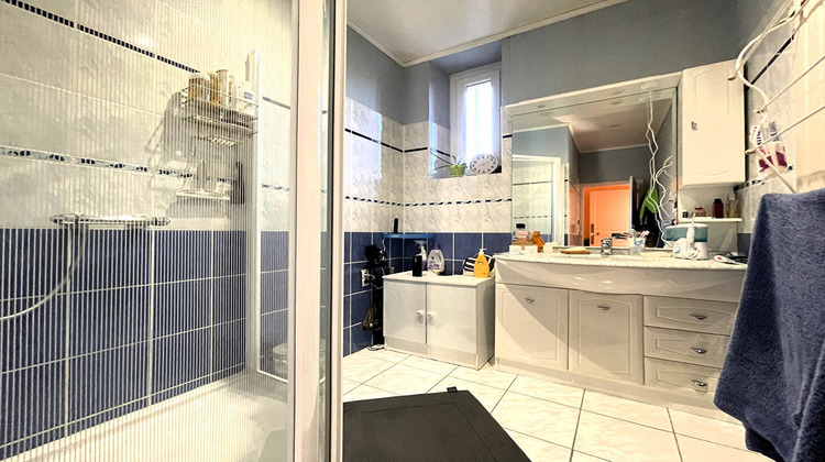 Ma-Cabane - Vente Maison MONTLUCON, 251 m²