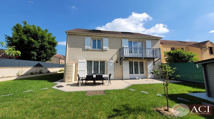 Ma-Cabane - Vente Maison MONTMAGNY, 154 m²