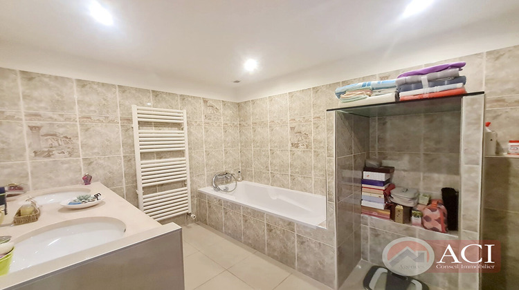 Ma-Cabane - Vente Maison MONTMAGNY, 160 m²