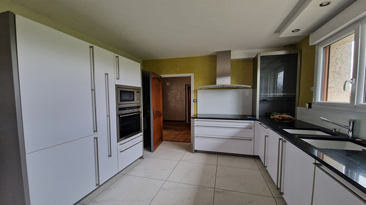 Ma-Cabane - Vente Maison MONTMAIN, 152 m²