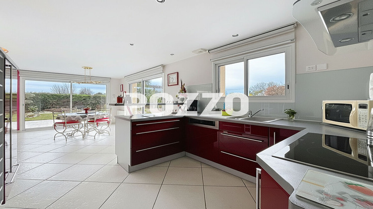 Ma-Cabane - Vente Maison MONTMARTIN-SUR-MER, 176 m²