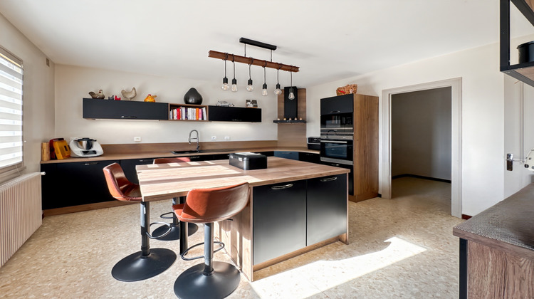 Ma-Cabane - Vente Maison Montmerle-sur-Saône, 250 m²