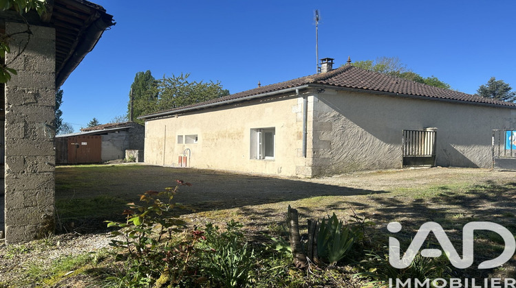 Ma-Cabane - Vente Maison Montmoreau-Saint-Cybard, 111 m²