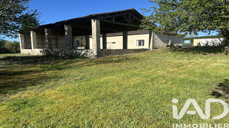 Ma-Cabane - Vente Maison Montmoreau-Saint-Cybard, 111 m²