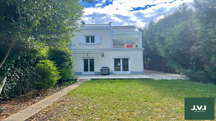 Ma-Cabane - Vente Maison MONTMORENCY, 192 m²