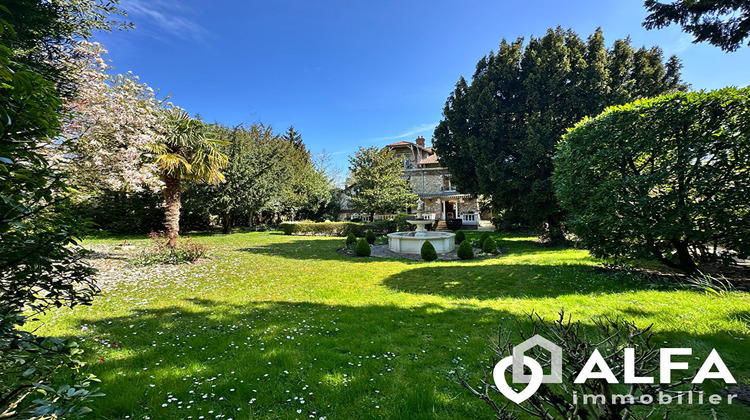 Ma-Cabane - Vente Maison MONTMORENCY, 260 m²