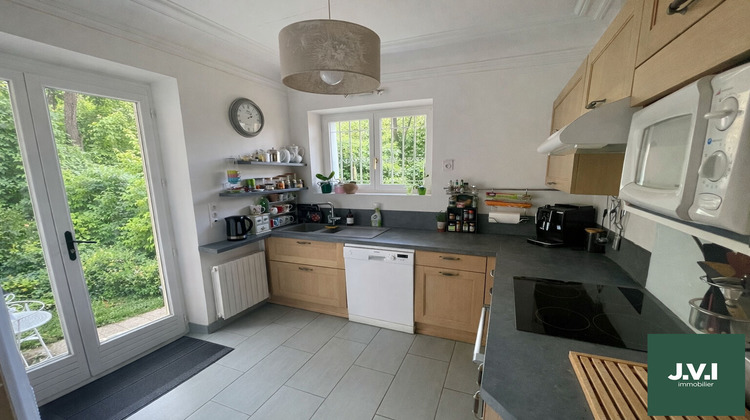 Ma-Cabane - Vente Maison MONTMORENCY, 238 m²