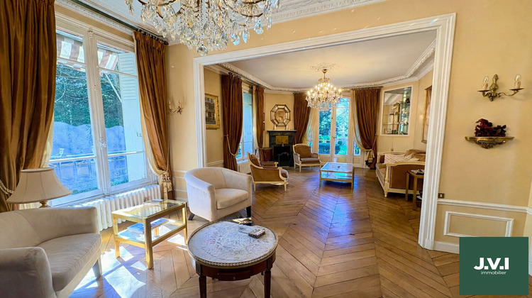 Ma-Cabane - Vente Maison MONTMORENCY, 247 m²