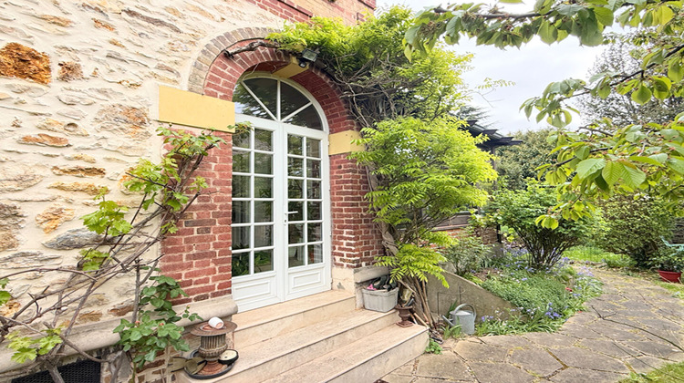 Ma-Cabane - Vente Maison MONTMORENCY, 160 m²