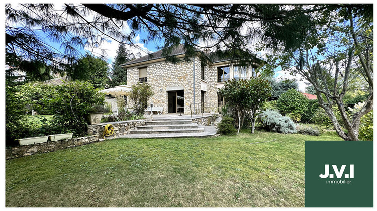 Ma-Cabane - Vente Maison MONTMORENCY, 204 m²