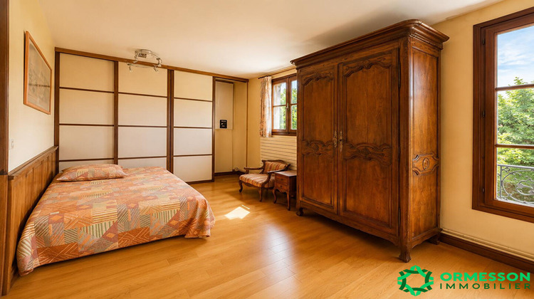 Ma-Cabane - Vente Maison MONTMORENCY, 203 m²