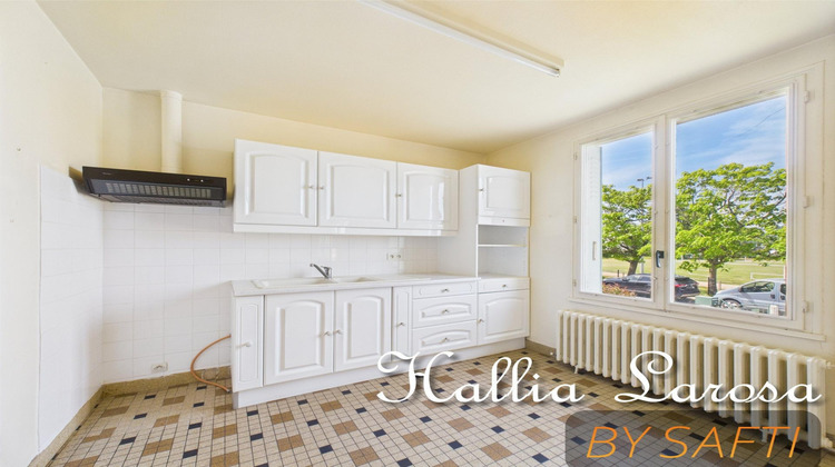 Ma-Cabane - Vente Maison Montmorillon, 75 m²
