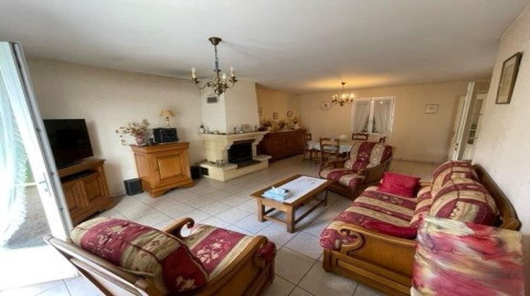Ma-Cabane - Vente Maison Montmorillon, 100 m²