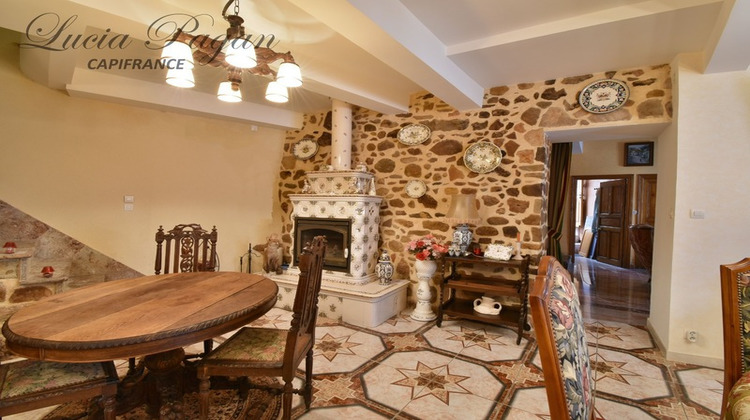 Ma-Cabane - Vente Maison MONTOULIERS, 210 m²