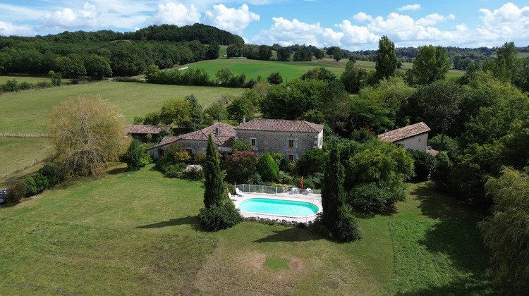 Ma-Cabane - Vente Maison Montpezat-de-Quercy, 400 m²