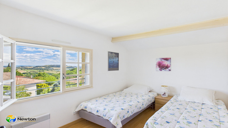 Ma-Cabane - Vente Maison MONTPEZAT-DE-QUERCY, 230 m²