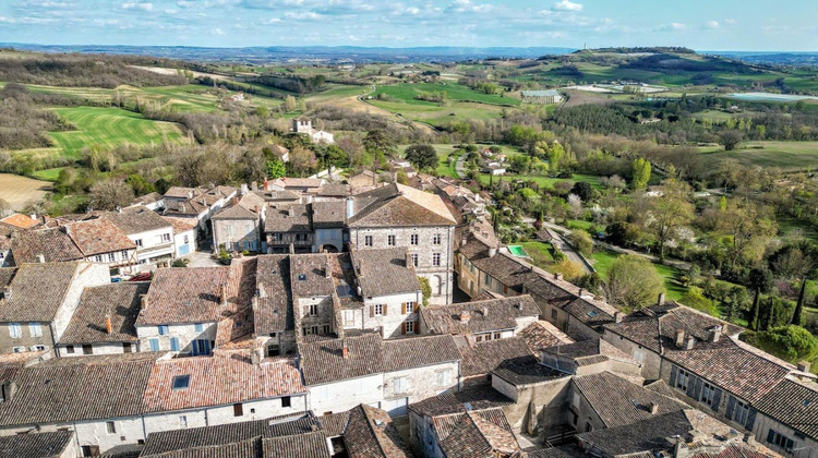 Ma-Cabane - Vente Maison MONTPEZAT DE QUERCY, 73 m²