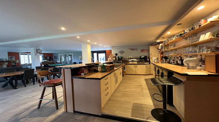 Ma-Cabane - Vente Maison MONTPEZAT-DE-QUERCY, 350 m²