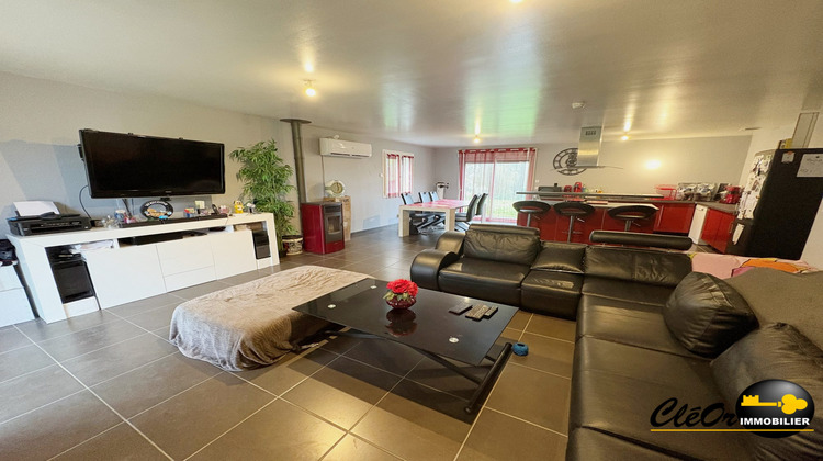 Ma-Cabane - Vente Maison Montpont-en-Bresse, 89 m²