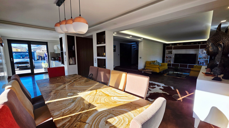 Ma-Cabane - Vente Maison MONTREAL-LA-CLUSE, 165 m²