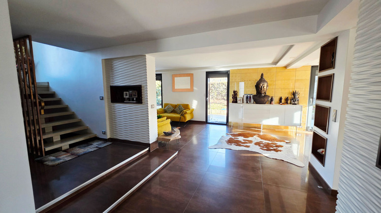 Ma-Cabane - Vente Maison MONTREAL-LA-CLUSE, 165 m²