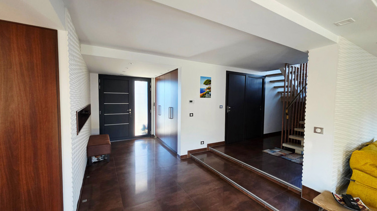 Ma-Cabane - Vente Maison MONTREAL-LA-CLUSE, 165 m²