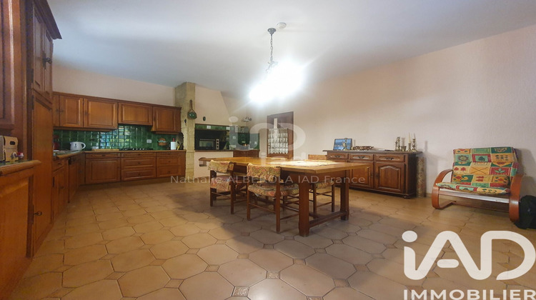 Ma-Cabane - Vente Maison Montredon-des-Corbières, 288 m²