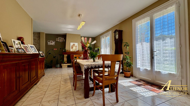 Ma-Cabane - Vente Maison MONTREM, 152 m²