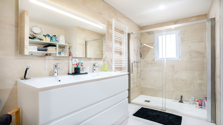 Ma-Cabane - Vente Maison MONTREUIL-BELLAY, 90 m²