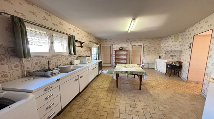 Ma-Cabane - Vente Maison MONTREUIL-BELLAY, 166 m²