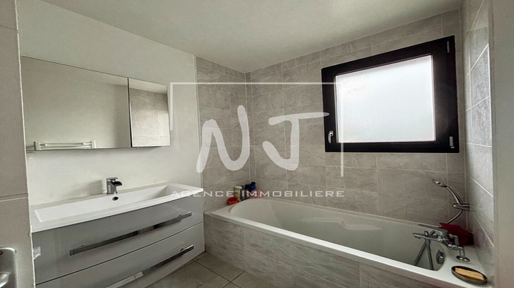 Ma-Cabane - Vente Maison MONTREUIL-JUIGNE, 106 m²