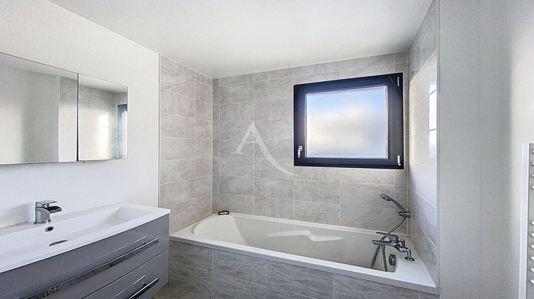 Ma-Cabane - Vente Maison MONTREUIL-JUIGNE, 110 m²