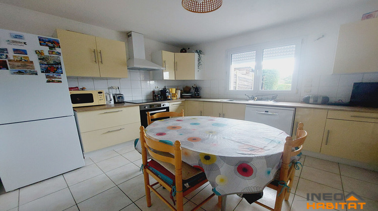 Ma-Cabane - Vente Maison MONTREUIL-LE-GAST, 123 m²